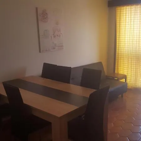 Ah Albufeira - Three-Bedroom Apartment In Front Of The Sea Appartement *